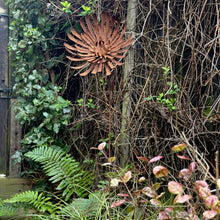 Load image into Gallery viewer, Large Rusty Metal Dahlia Garden Sculpture, Rustic Ornament (115 cm, 45 inches)