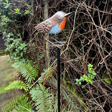 Load image into Gallery viewer, Handmade Robin on Pole Garden Sculpture, Metal Ornament – 130 cm Tall