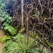 Load image into Gallery viewer, Metal Heart Garden Stake – Rustic Decorative Ornament (110 cm x 15 cm)