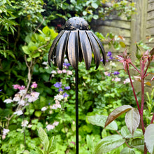 Load image into Gallery viewer, Recycled Metal Echinacea Garden Ornament (93 cm)