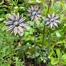 Load image into Gallery viewer, Set of 3 Metal Sunflower Garden Ornaments (54 cm)