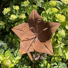 Load image into Gallery viewer, Tall Rusty Metal Lily Garden Ornament (120 cm)