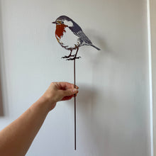 Load image into Gallery viewer, Metal Robin Garden Ornament on Stake - Rustic Garden Decoration (42 cm)