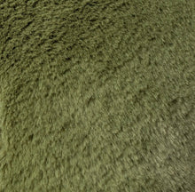 Load image into Gallery viewer, Super Soft Luxury Forest Green Cushion Cover - Faux Fur, 45 x 45 cm (18 x 18 in)